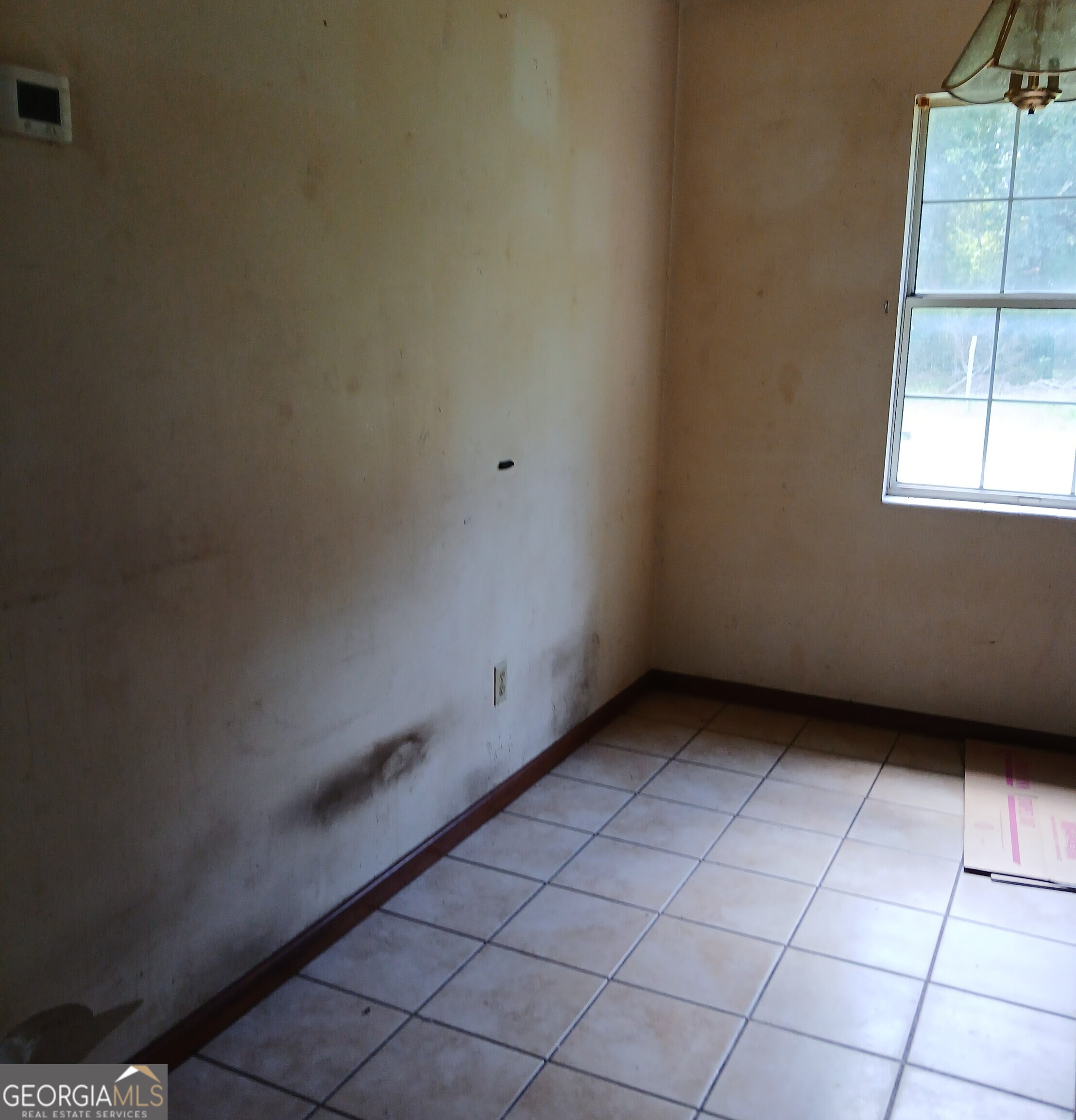 468 Dallas CIR