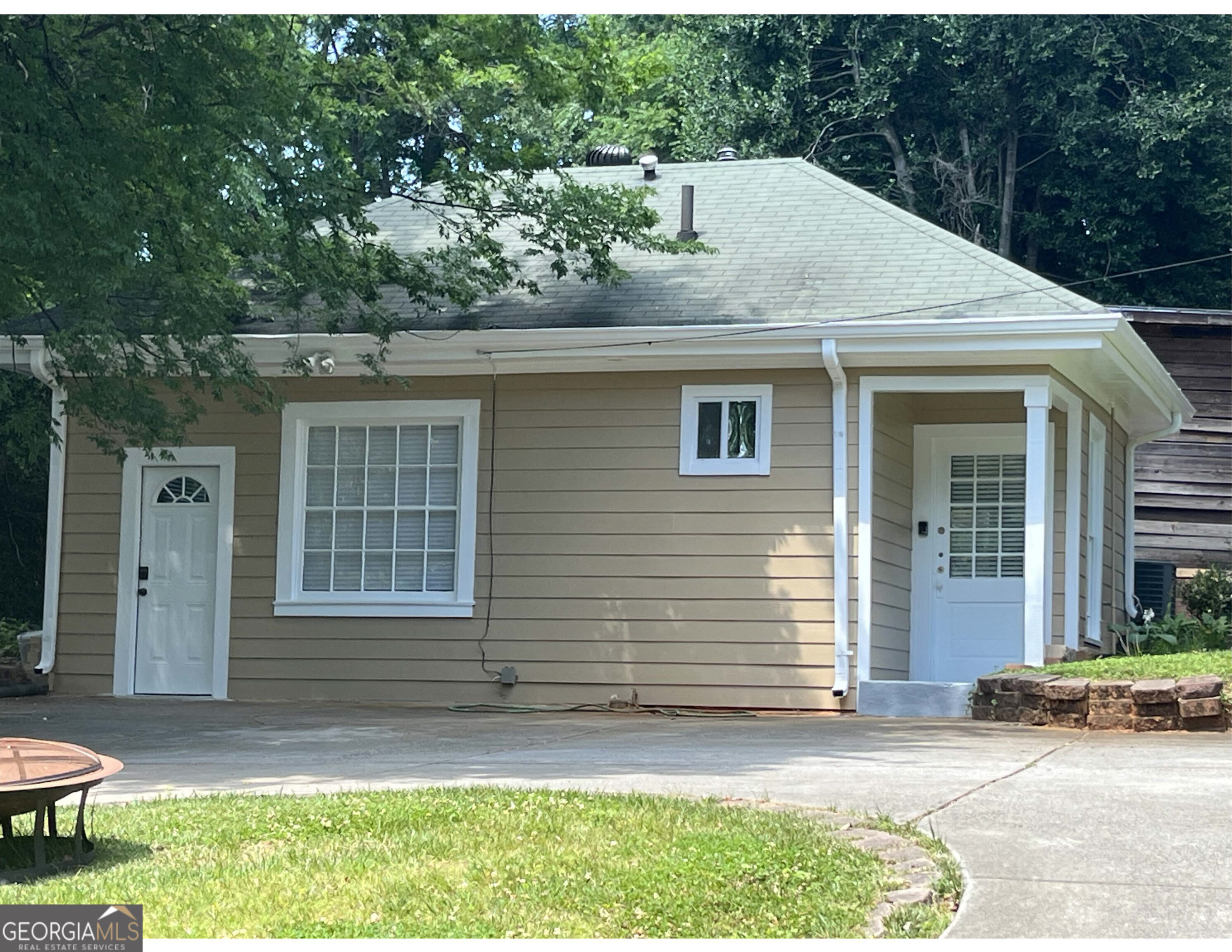 806 Briarcliff RD NE UNIT D