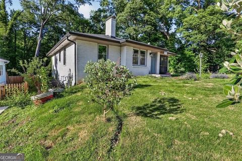 Photo of 1311 Bernard Street NW, Atlanta, GA 30314 (MLS # 10762109)
