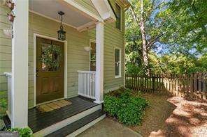 Photo of 278 Elmira Place NE, Atlanta, GA 30307 (MLS # 10781180)