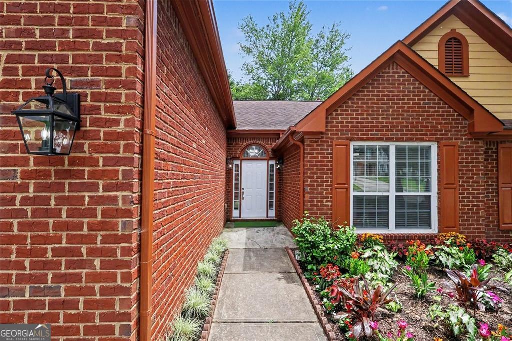 715 New Magnolia CT