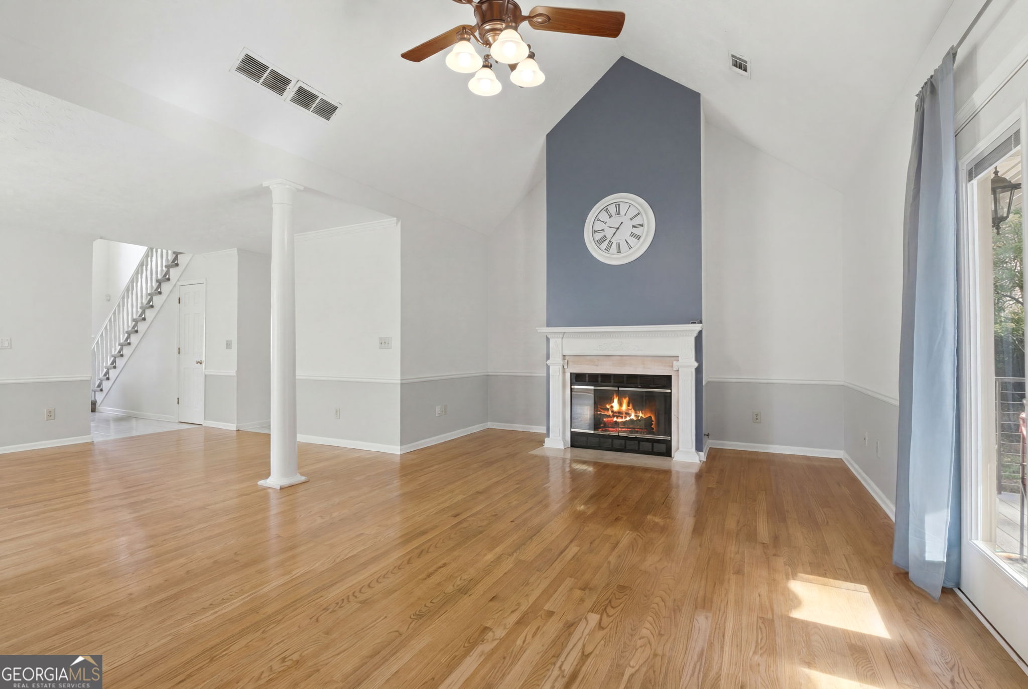 813 Ridgeland TRL