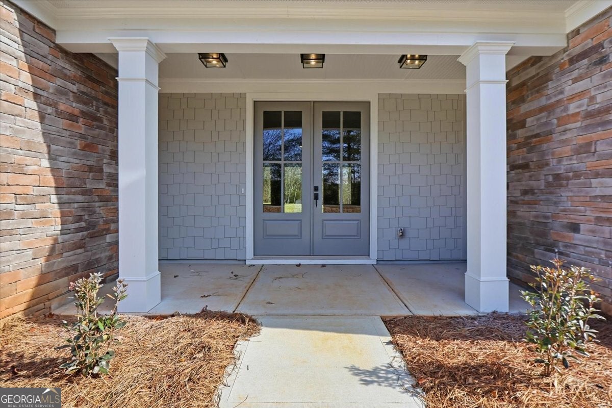 568 Elder RD