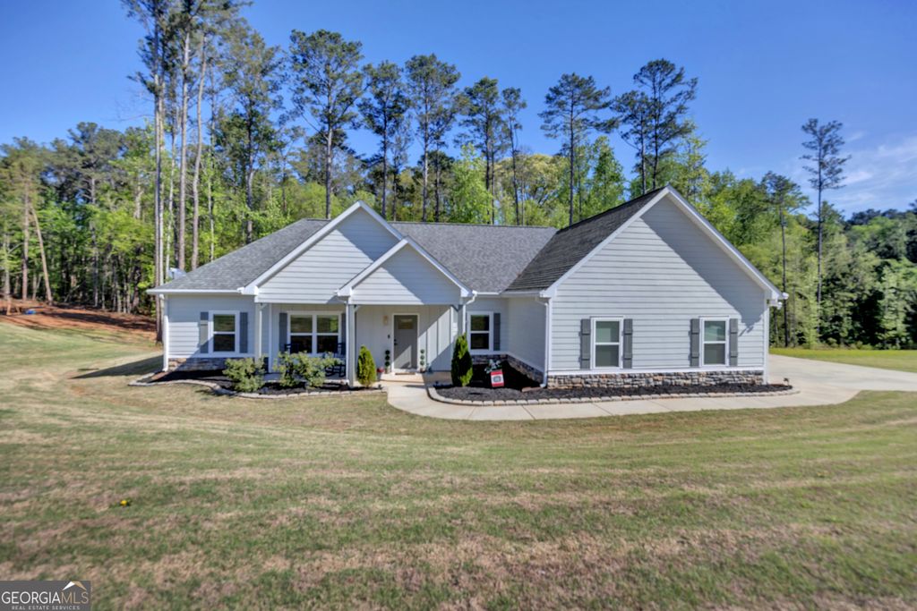 Photo of 90 Scouts Ridge Drive, Covington, GA 30016 (MLS # 10734870)