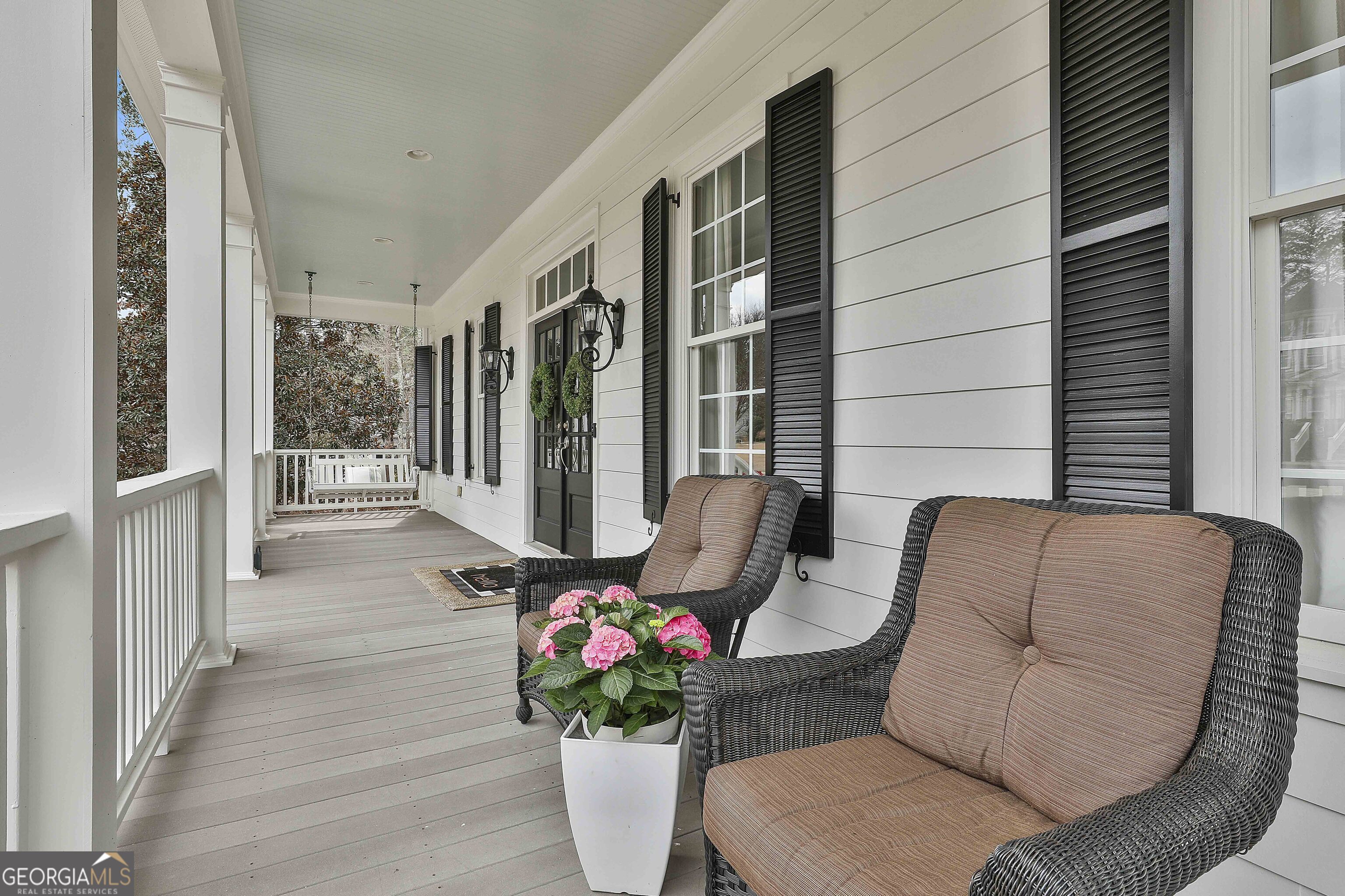 605 St. Charles PL