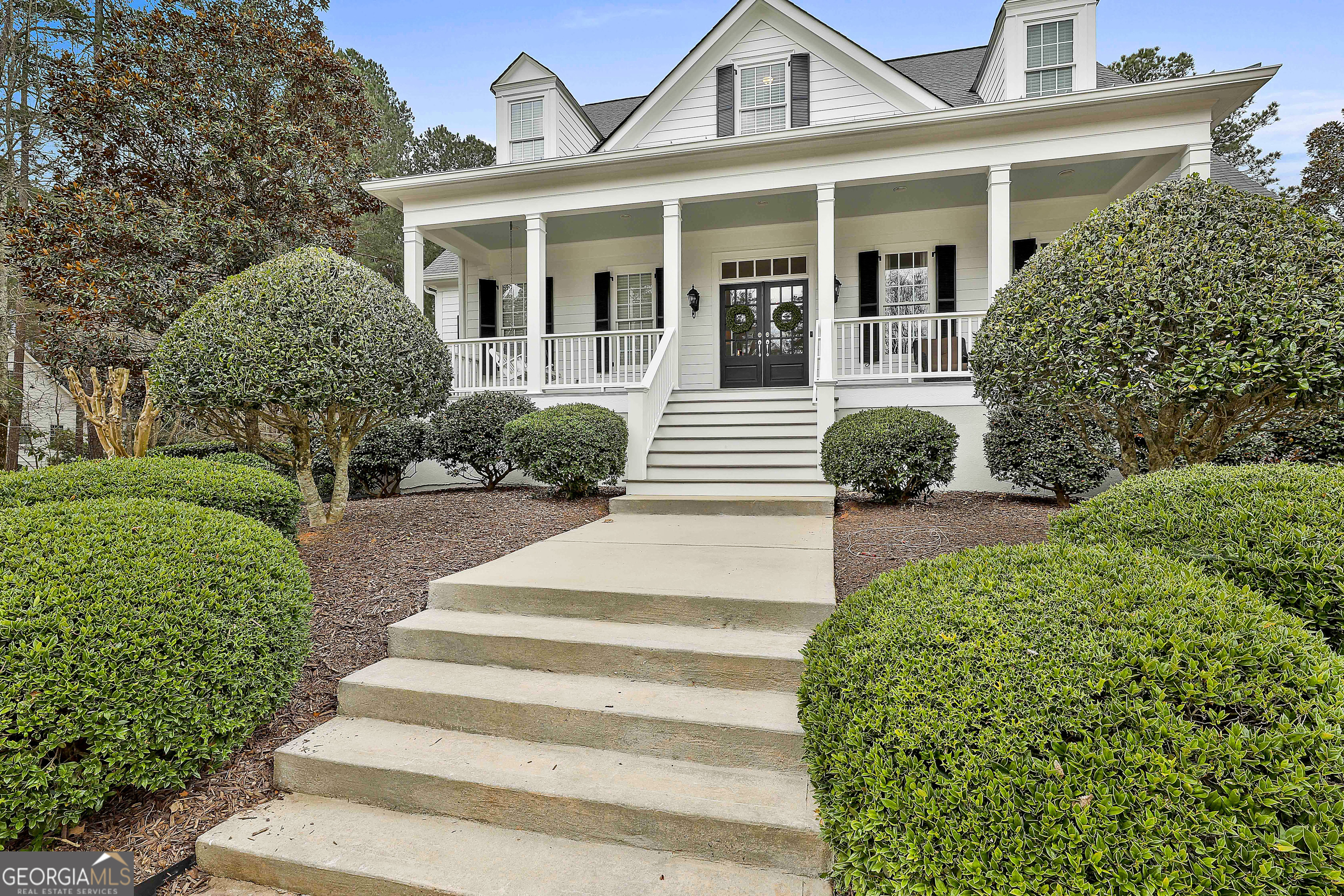 605 St. Charles PL