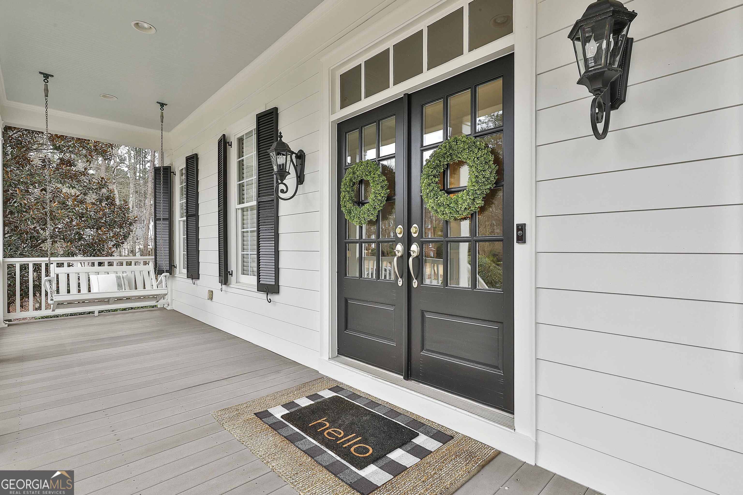 605 St. Charles PL