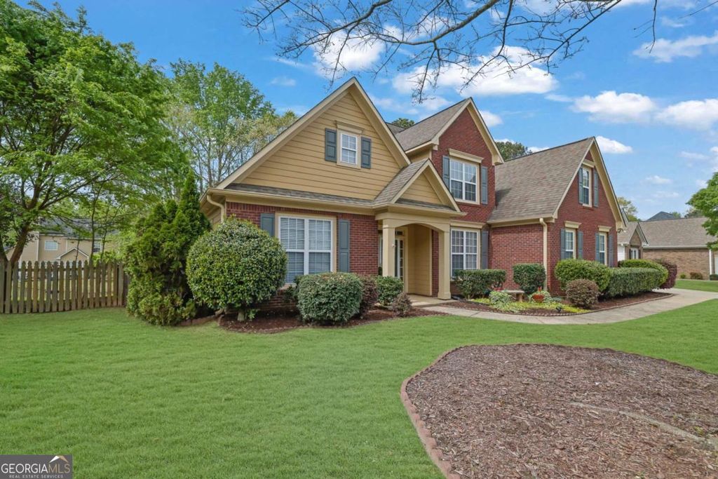 Photo of 3690 Blackgold Drive, Buford, GA 30519 (MLS # 10728734)