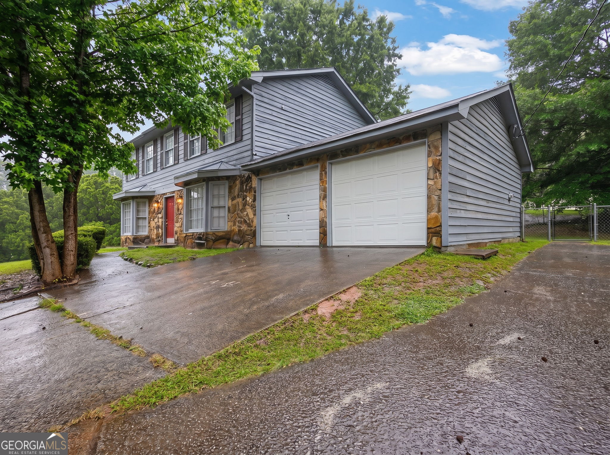 8673 Plumtree DR