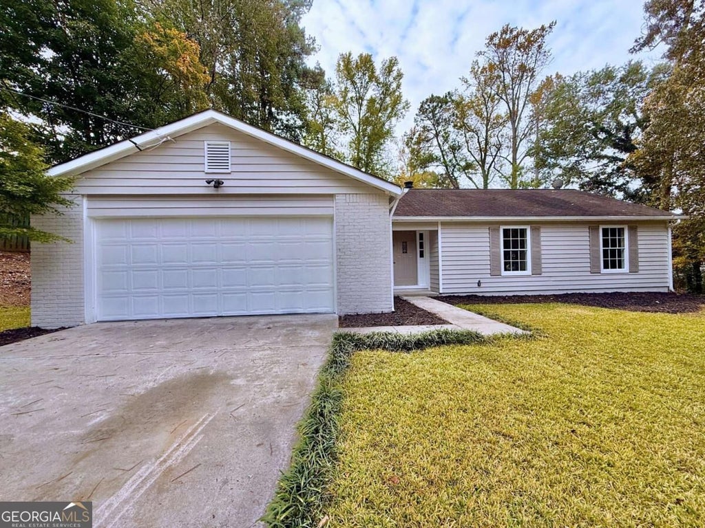 Photo of 6975 Timbers East Lane, Lithonia, GA 30058 (MLS # 10882532)