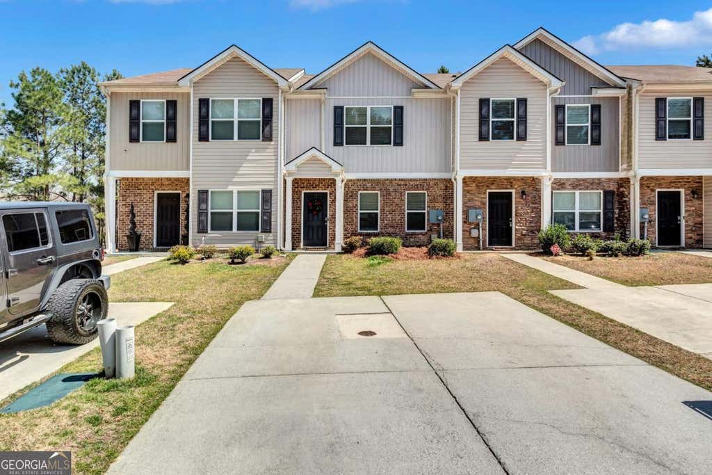 Photo of 6036 Oakley Road, Union City, GA 30291 (MLS # 10808428)