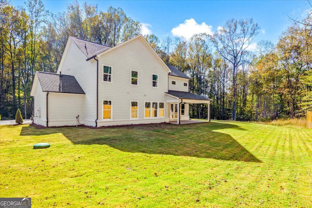 Gainesville, Georgia 30506, United States, 5 Bedrooms Bedrooms, ,5 BathroomsBathrooms,Residential,Active,229252