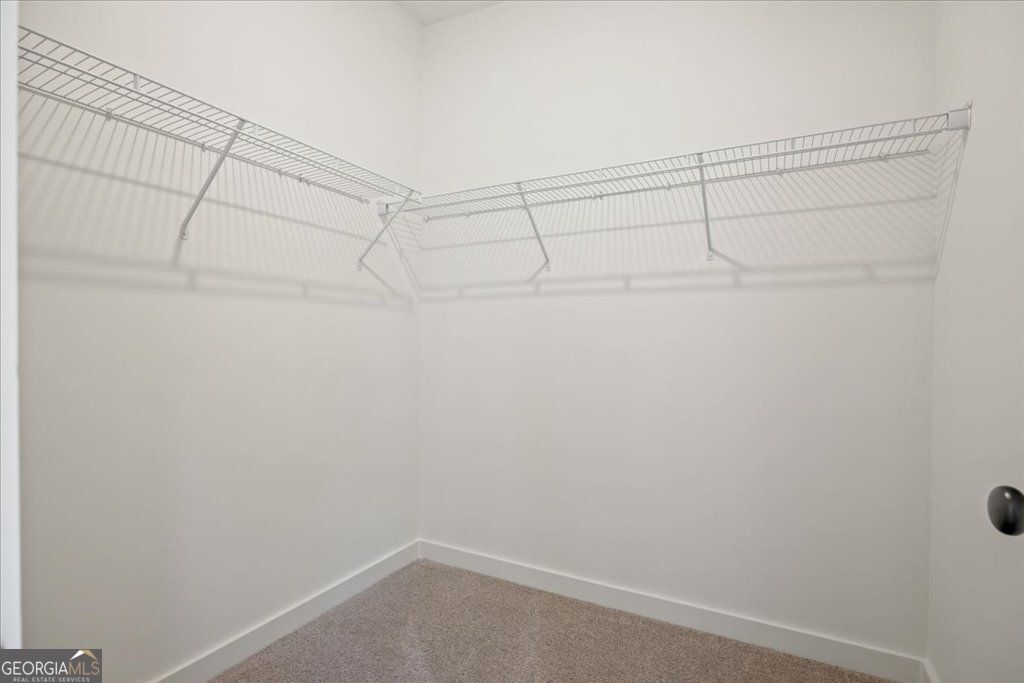 Gainesville, Georgia 30506, United States, 5 Bedrooms Bedrooms, ,5 BathroomsBathrooms,Residential,Active,229252