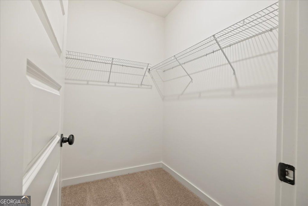 Gainesville, Georgia 30506, United States, 5 Bedrooms Bedrooms, ,5 BathroomsBathrooms,Residential,Active,229252