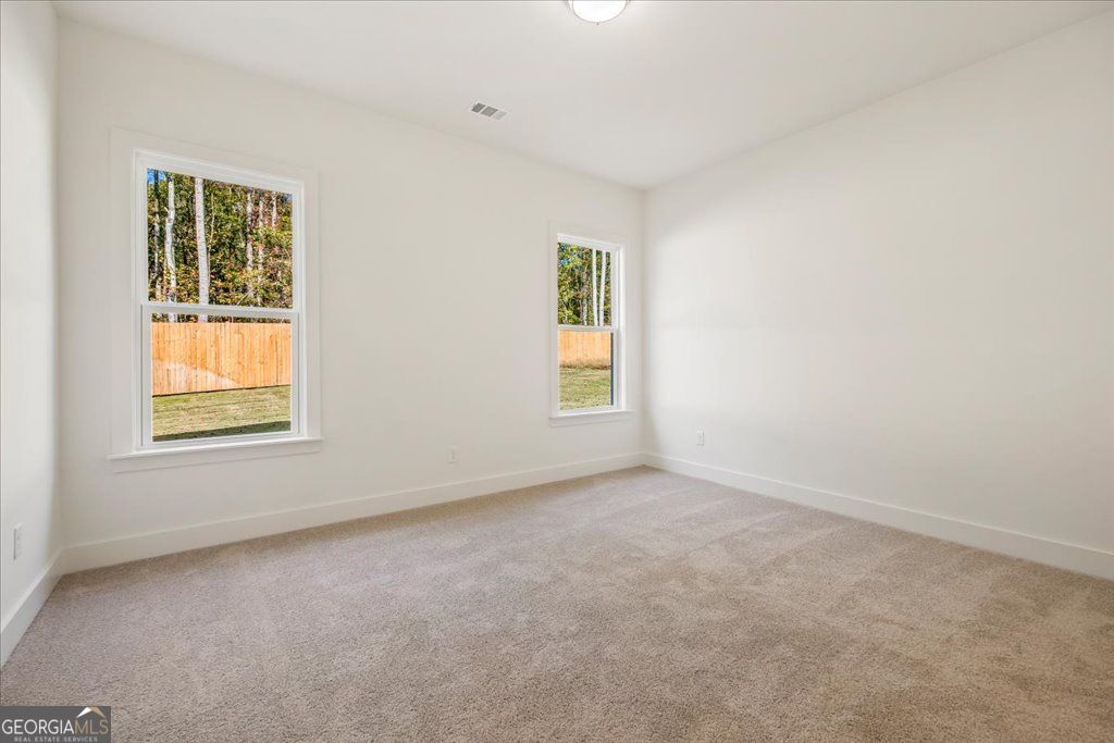 Gainesville, Georgia 30506, United States, 5 Bedrooms Bedrooms, ,5 BathroomsBathrooms,Residential,Active,229252