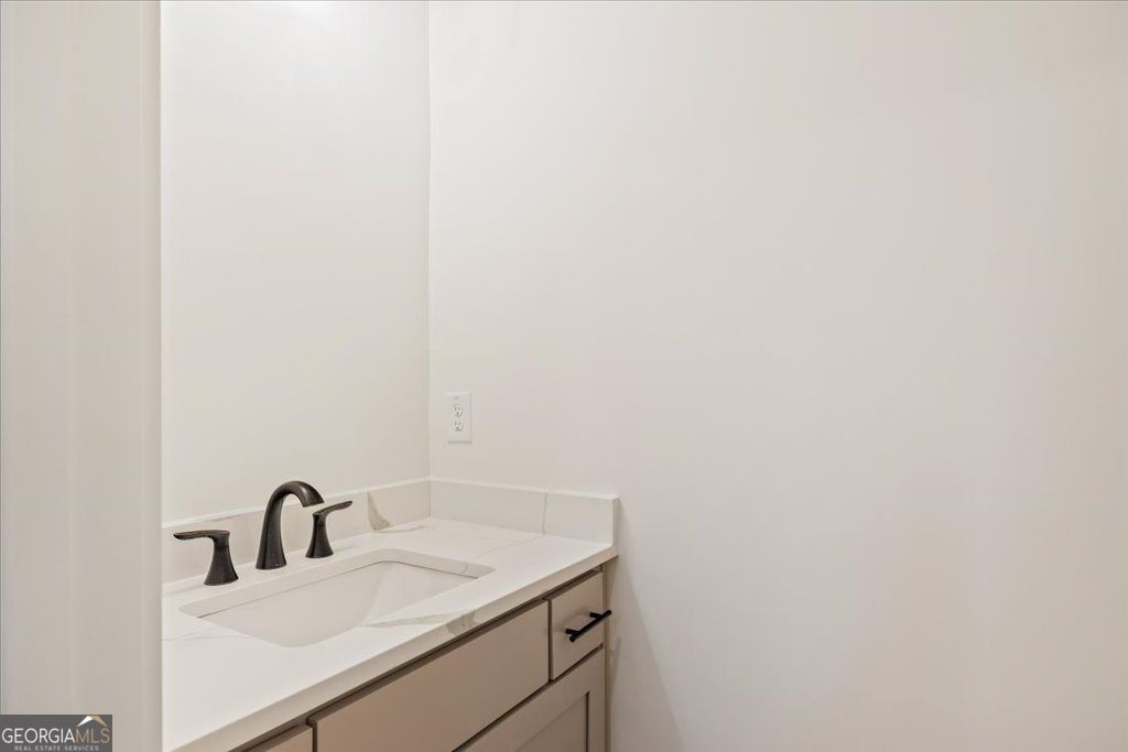 Gainesville, Georgia 30506, United States, 5 Bedrooms Bedrooms, ,5 BathroomsBathrooms,Residential,Active,229252