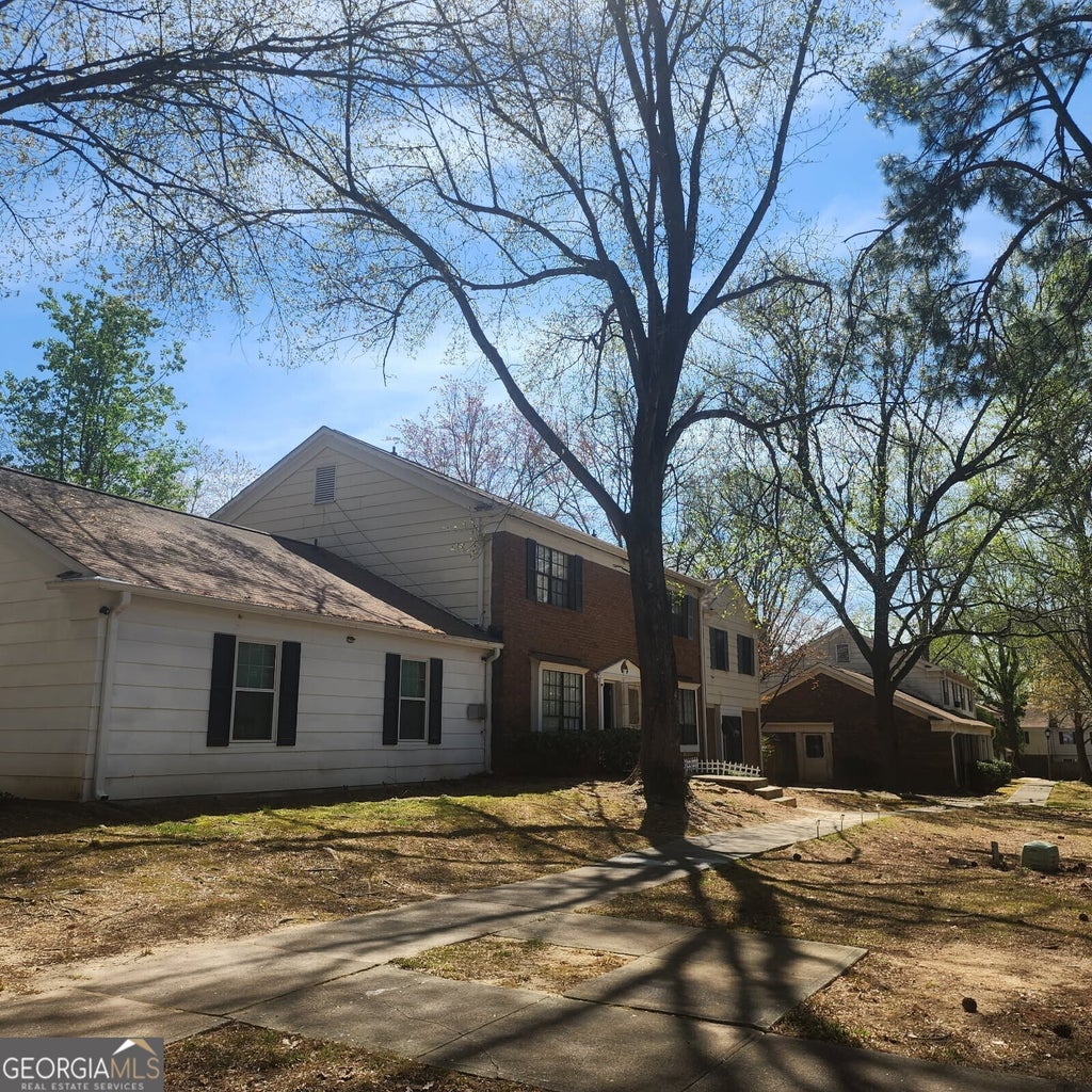 Photo of 6572 Sleepy Hollow Lane, Morrow, GA 30260 (MLS # 10780428)