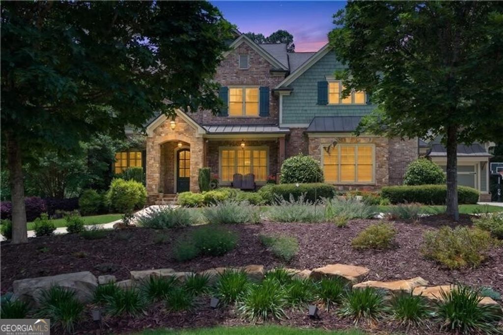 Photo of 5365 Lake Redwine Cove, Acworth, GA 30101 (MLS # 10776089)