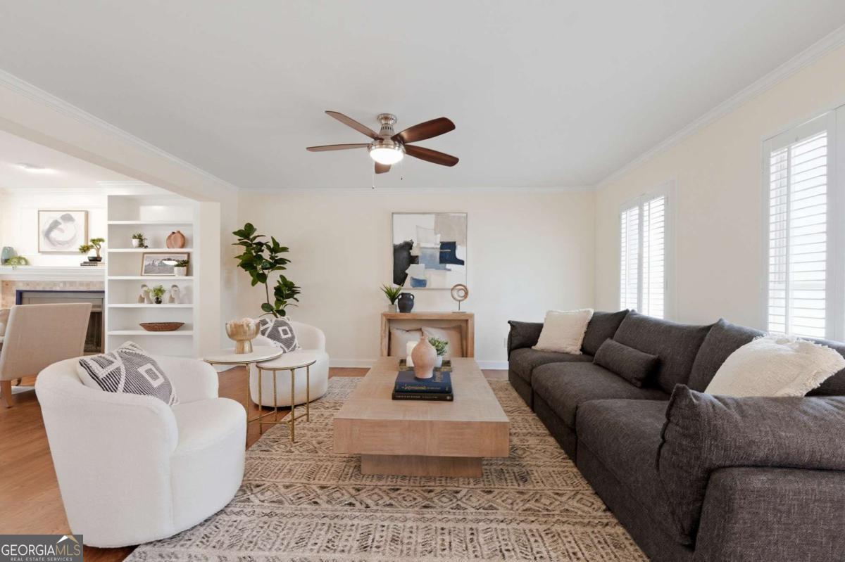 4104 Westchester XING NE