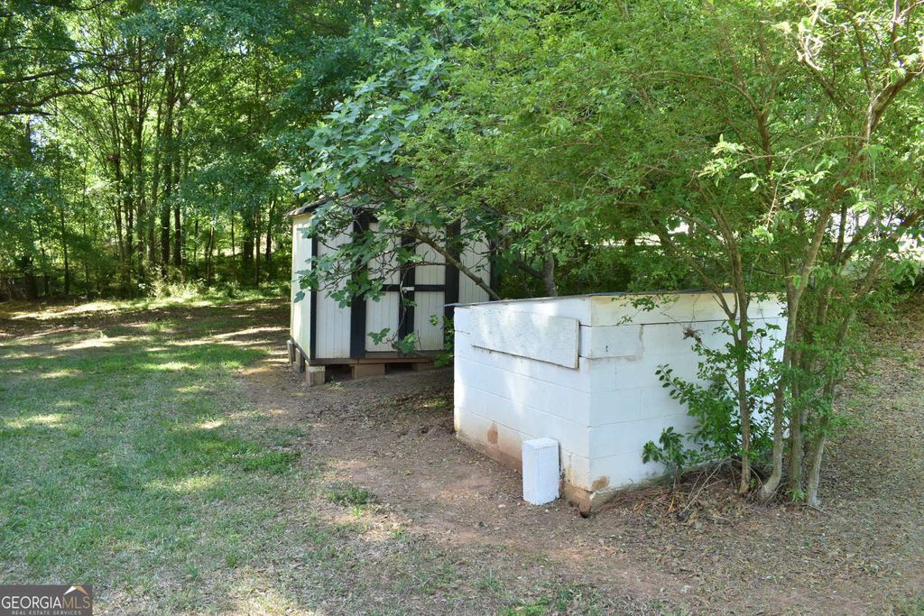 Photo of 2334 Commerce Road, Jefferson, GA 30549 (MLS # 10737081)
