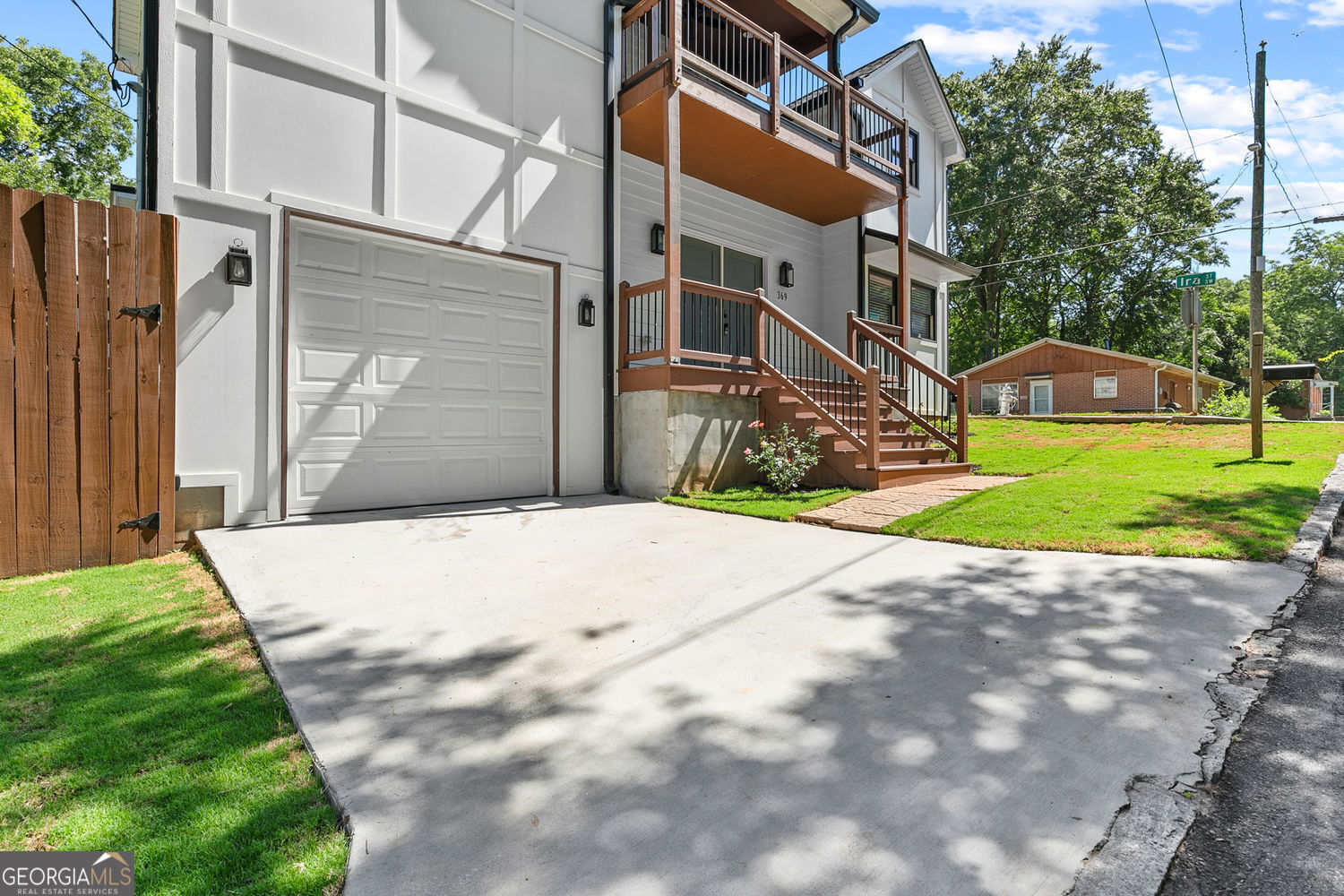 369 Delevan ST SW