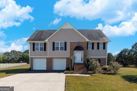 Photo of 149 Kennedy Drive, Adairsville, GA 30103 (MLS # 10877132)