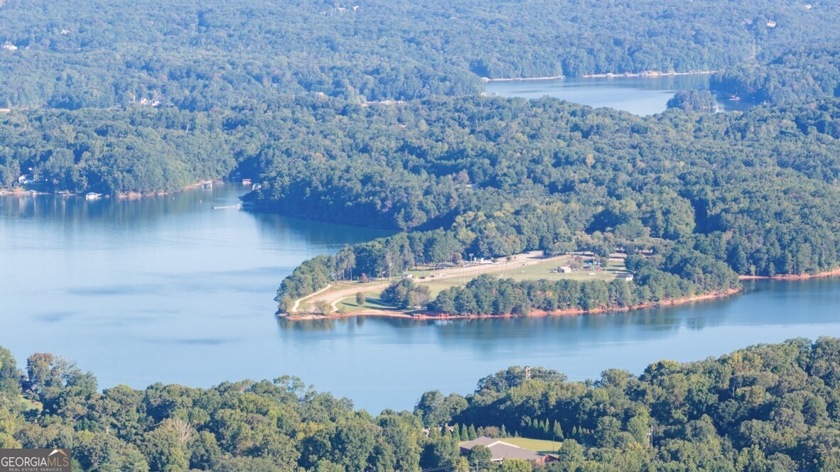 1821 Meadow Green CIR