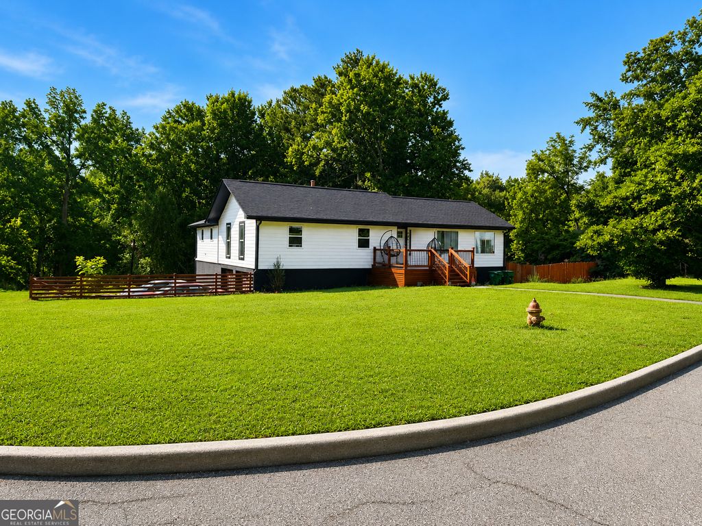 Photo of 3401 Moravia Drive, Lithonia, GA 30038 (MLS # 10808510)