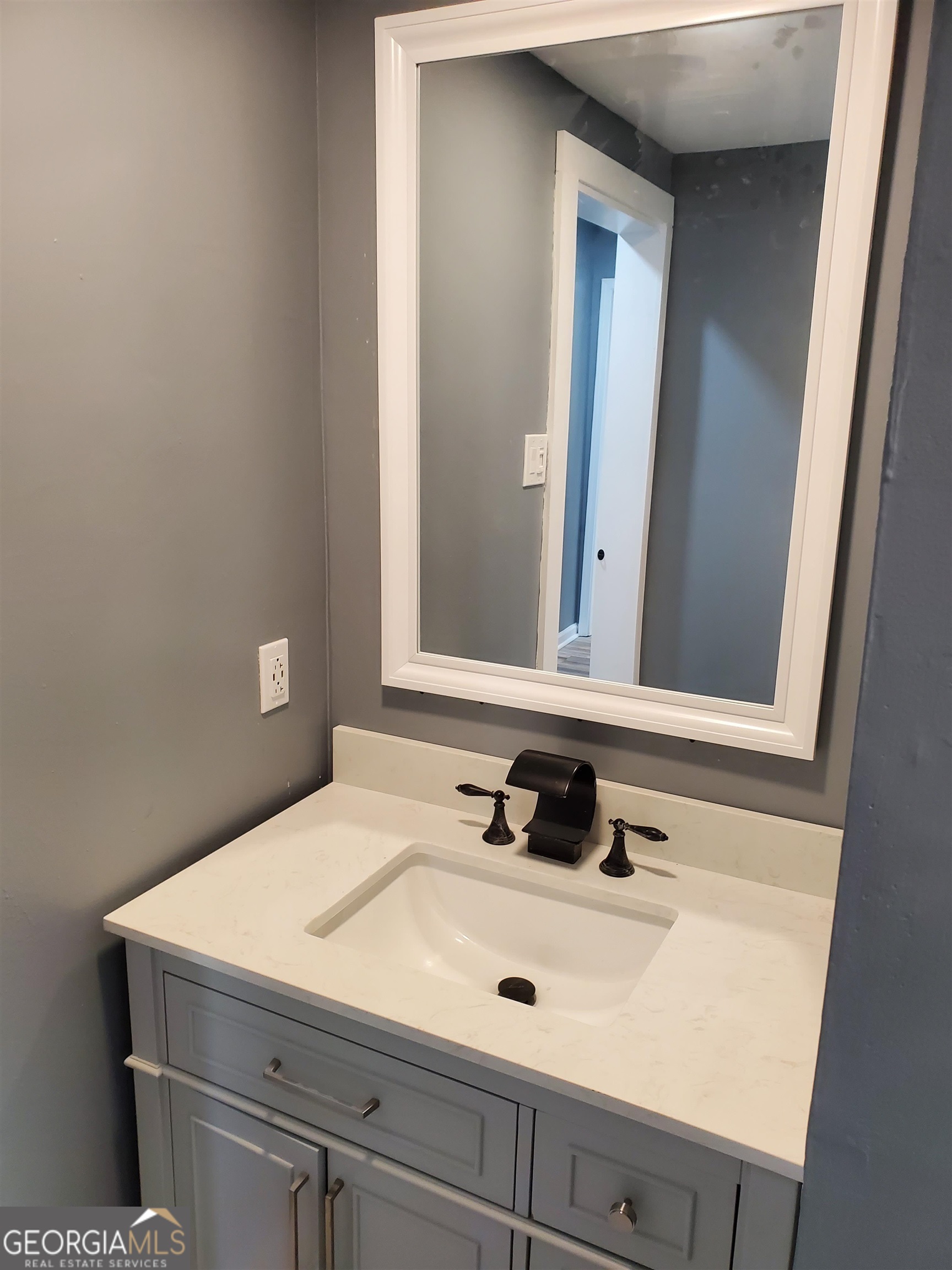 CHEROKEE TRAILS - Residential