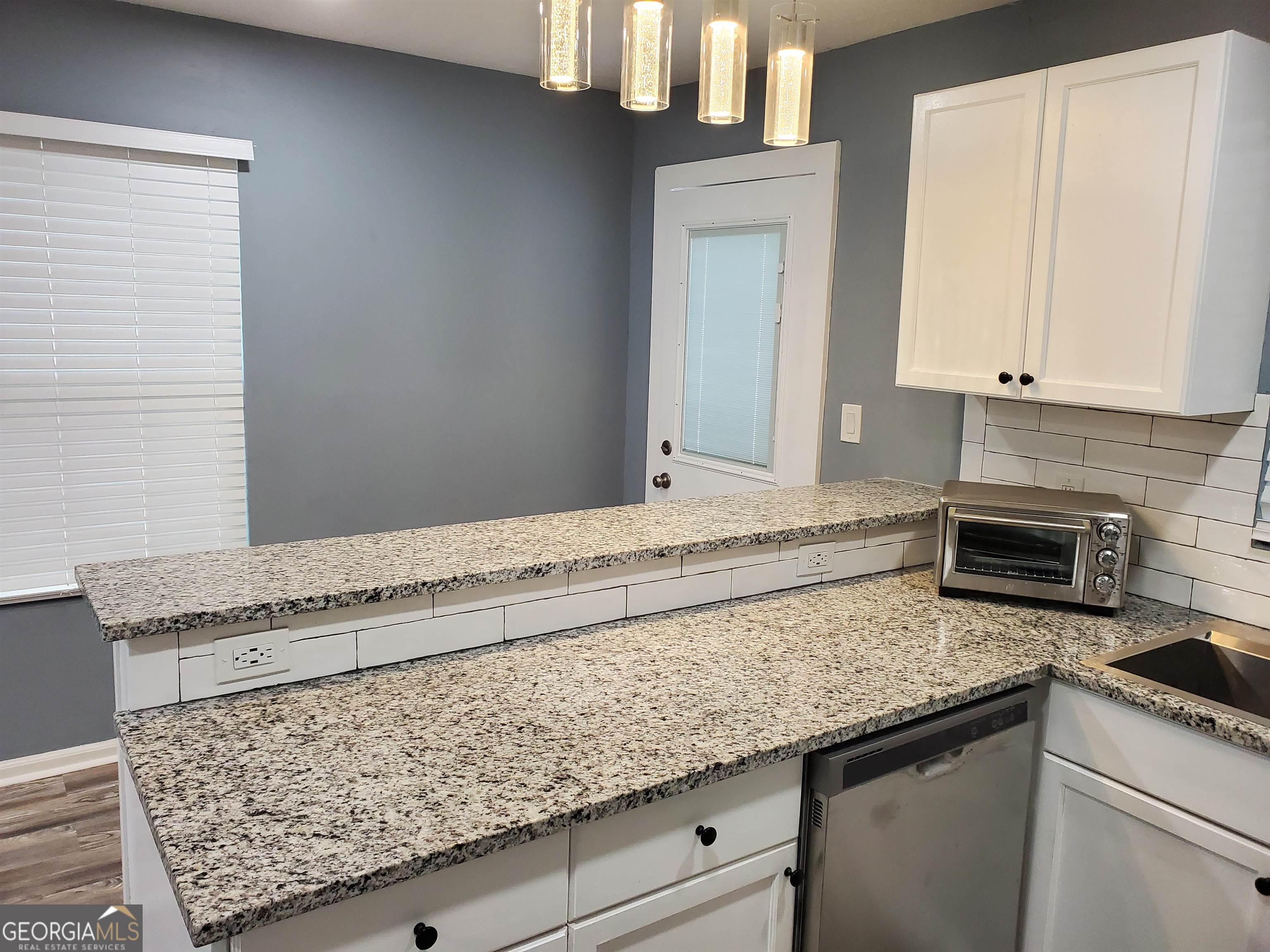 CHEROKEE TRAILS - Residential