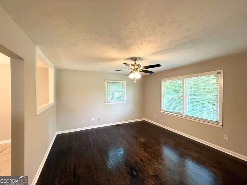 Photo of 3169 Pennington Circle SW, Atlanta, GA 30354 (MLS # 10829876)