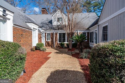 A home in Albany