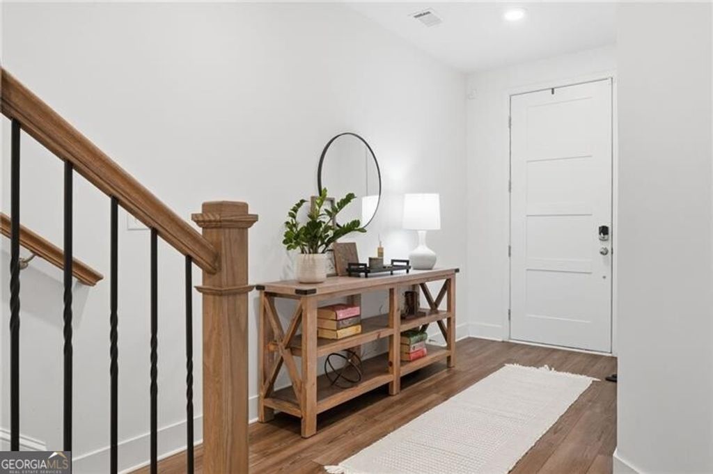 Photo of 3370 Oak Harbor Drive, Peachtree Corners, GA 30092 (MLS # 10739154)