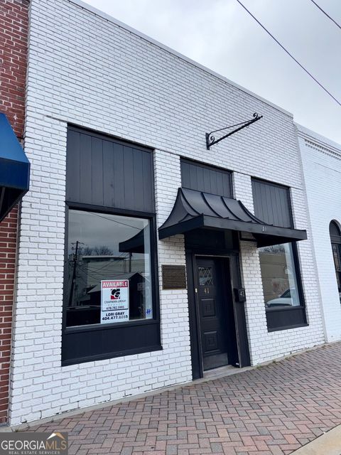 37 Keys Ferry ST McDonough GA 30253