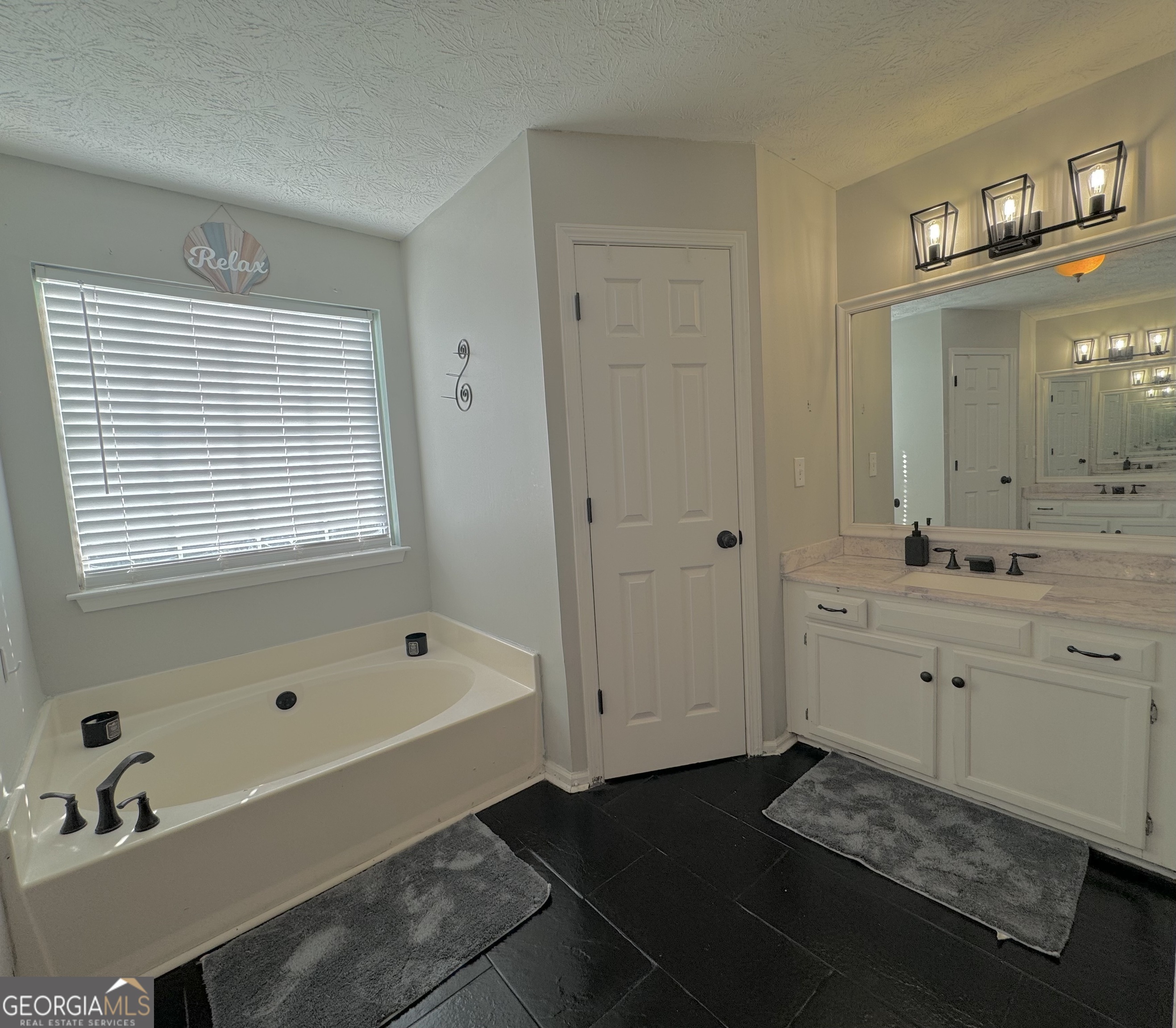 The Woods At Lake Ridge - Residential