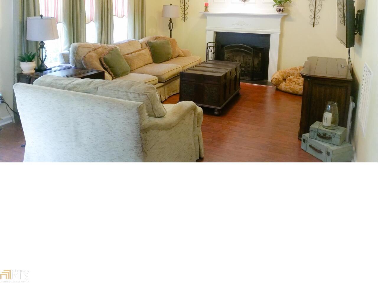 Mirror Lake - Residential