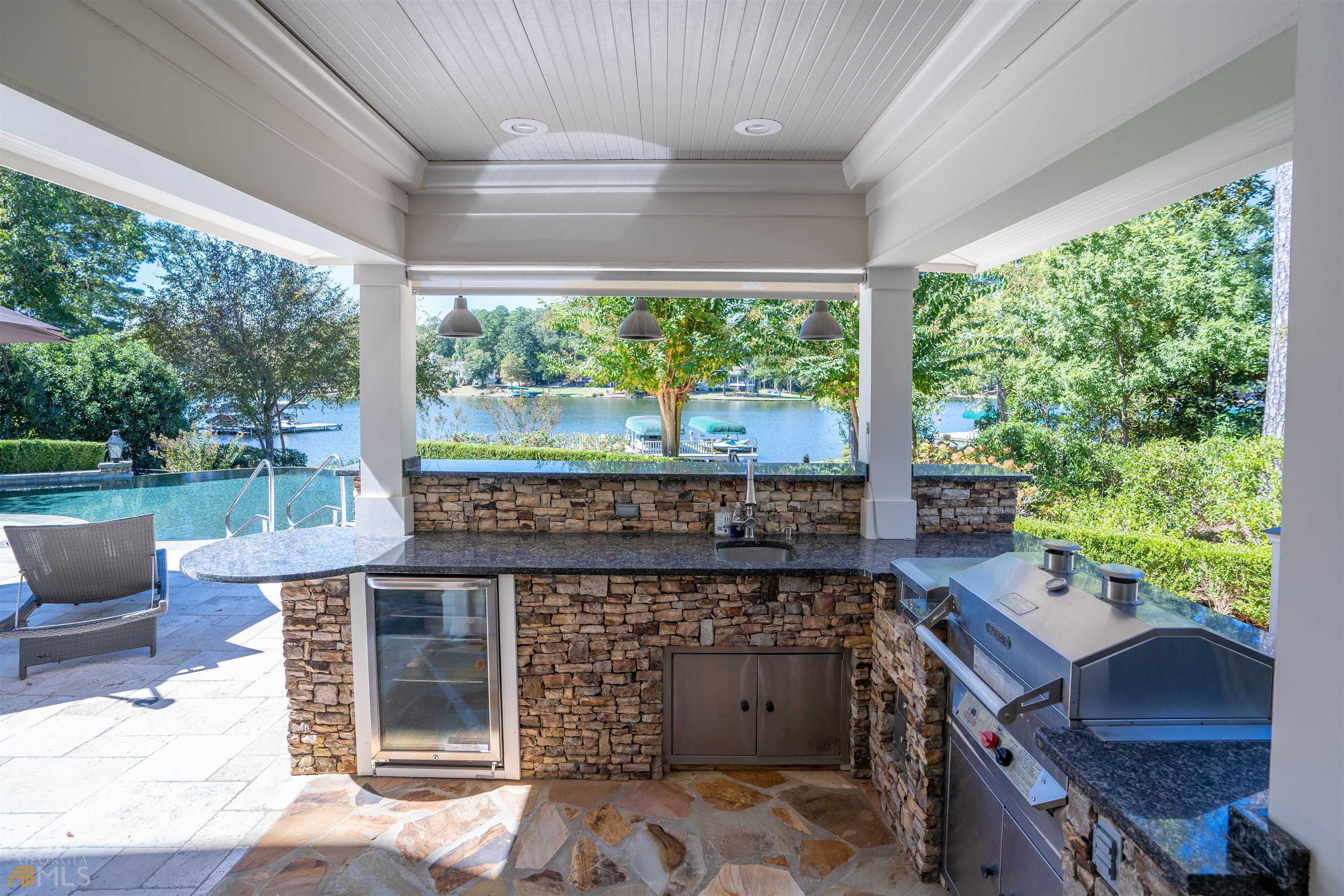 Harbor Club - Residential