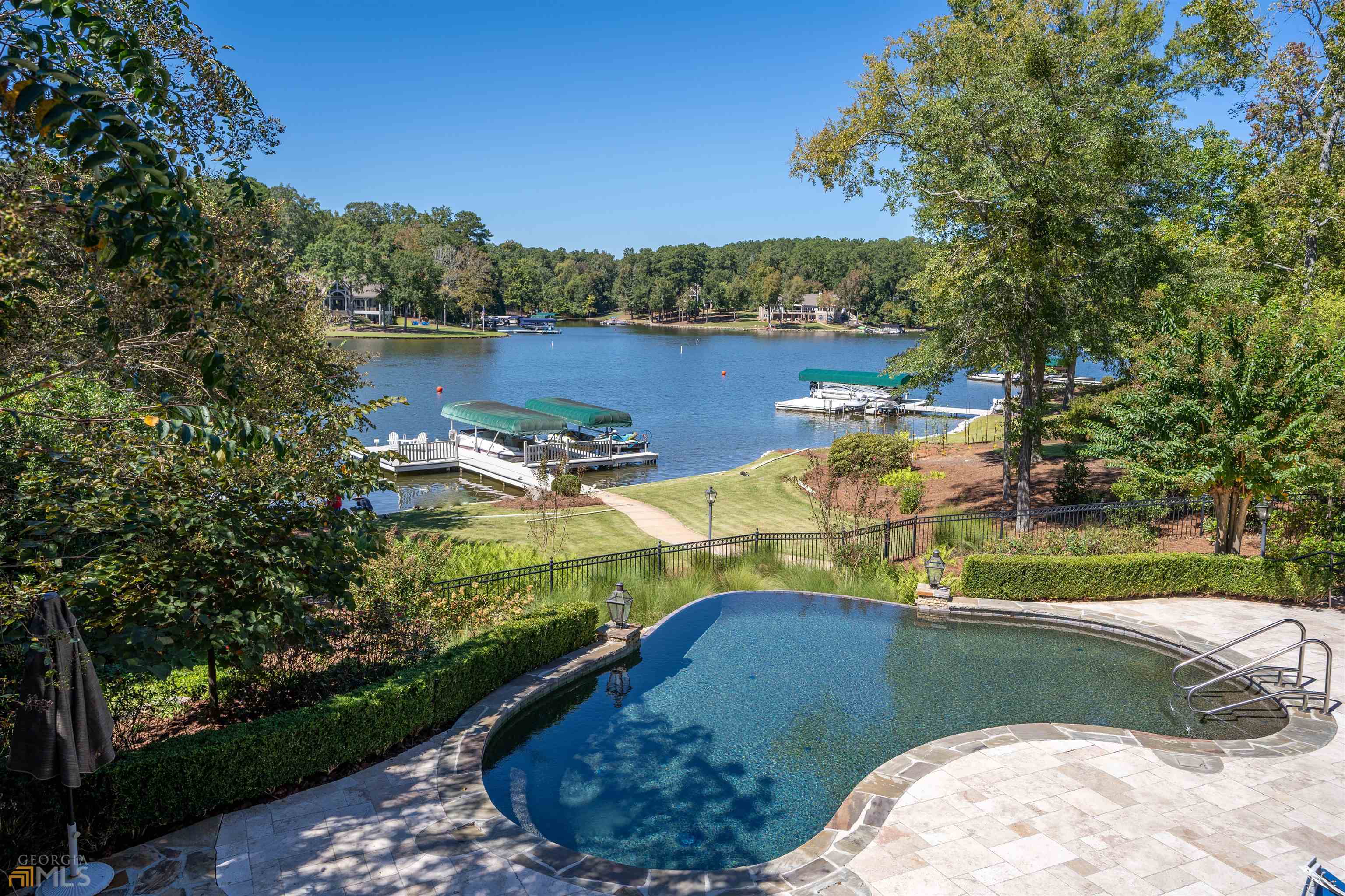 Harbor Club - Residential