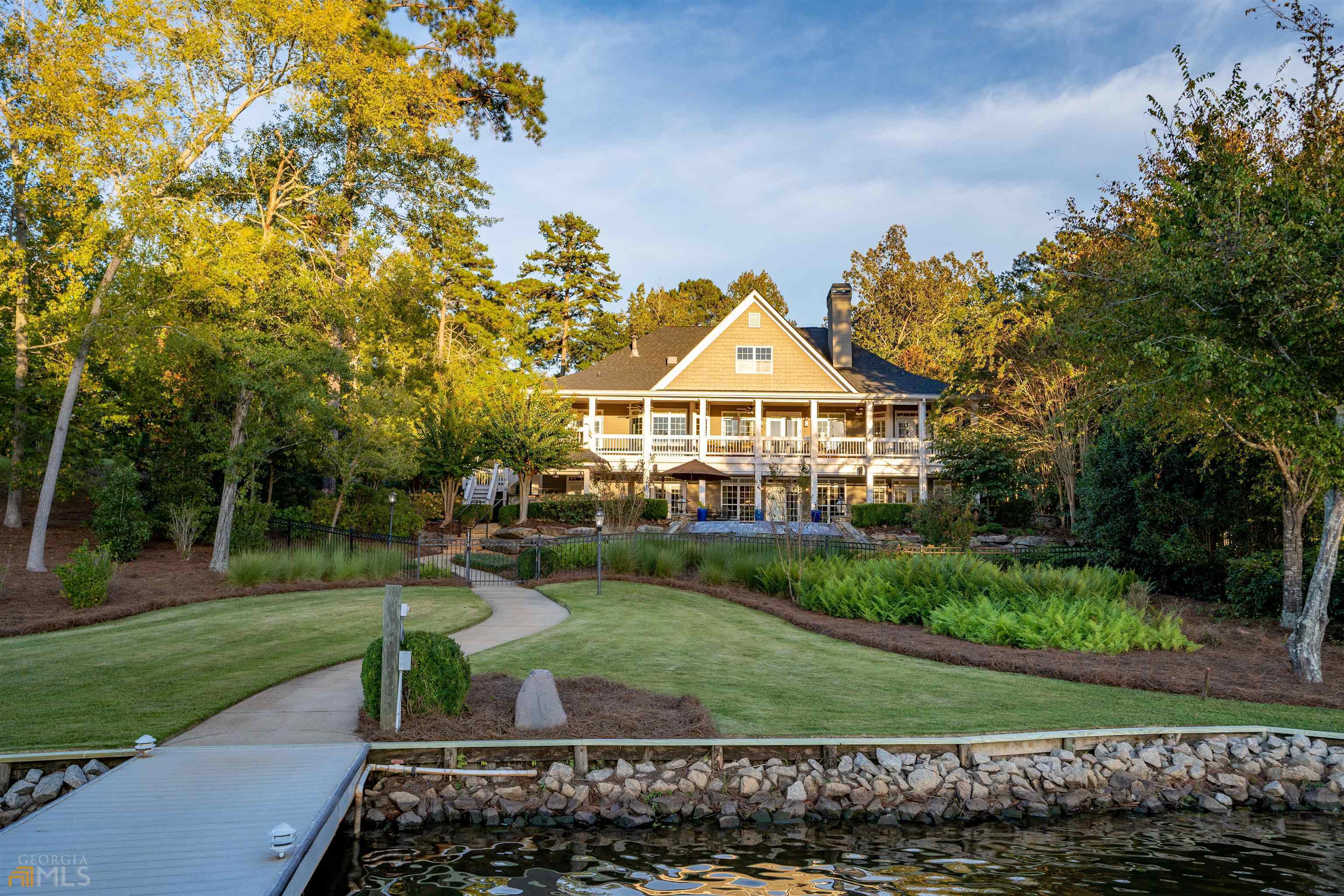 Harbor Club - Residential