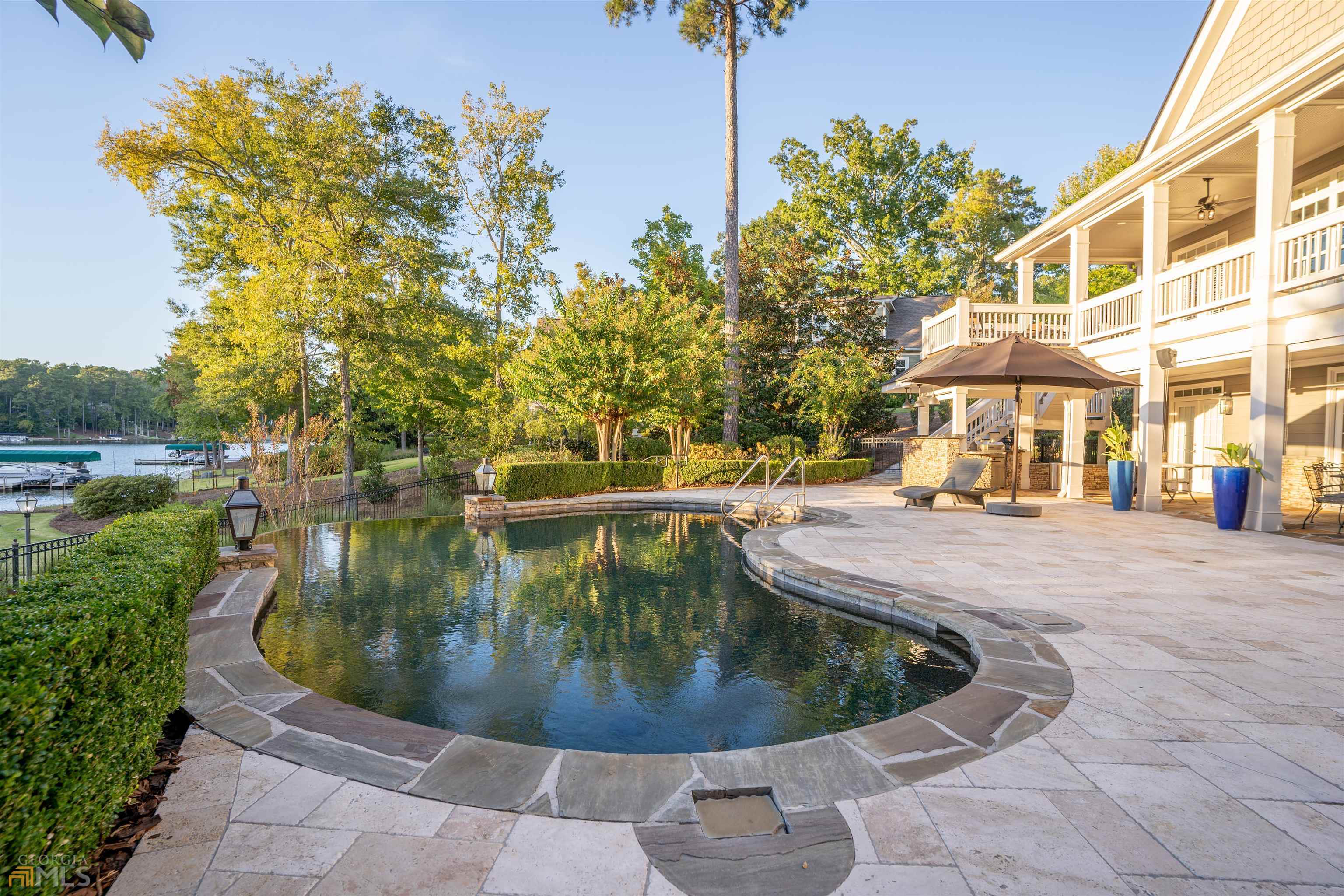 Harbor Club - Residential