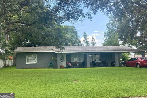 668 44th AVE NE Saint Petersburg FL 33703