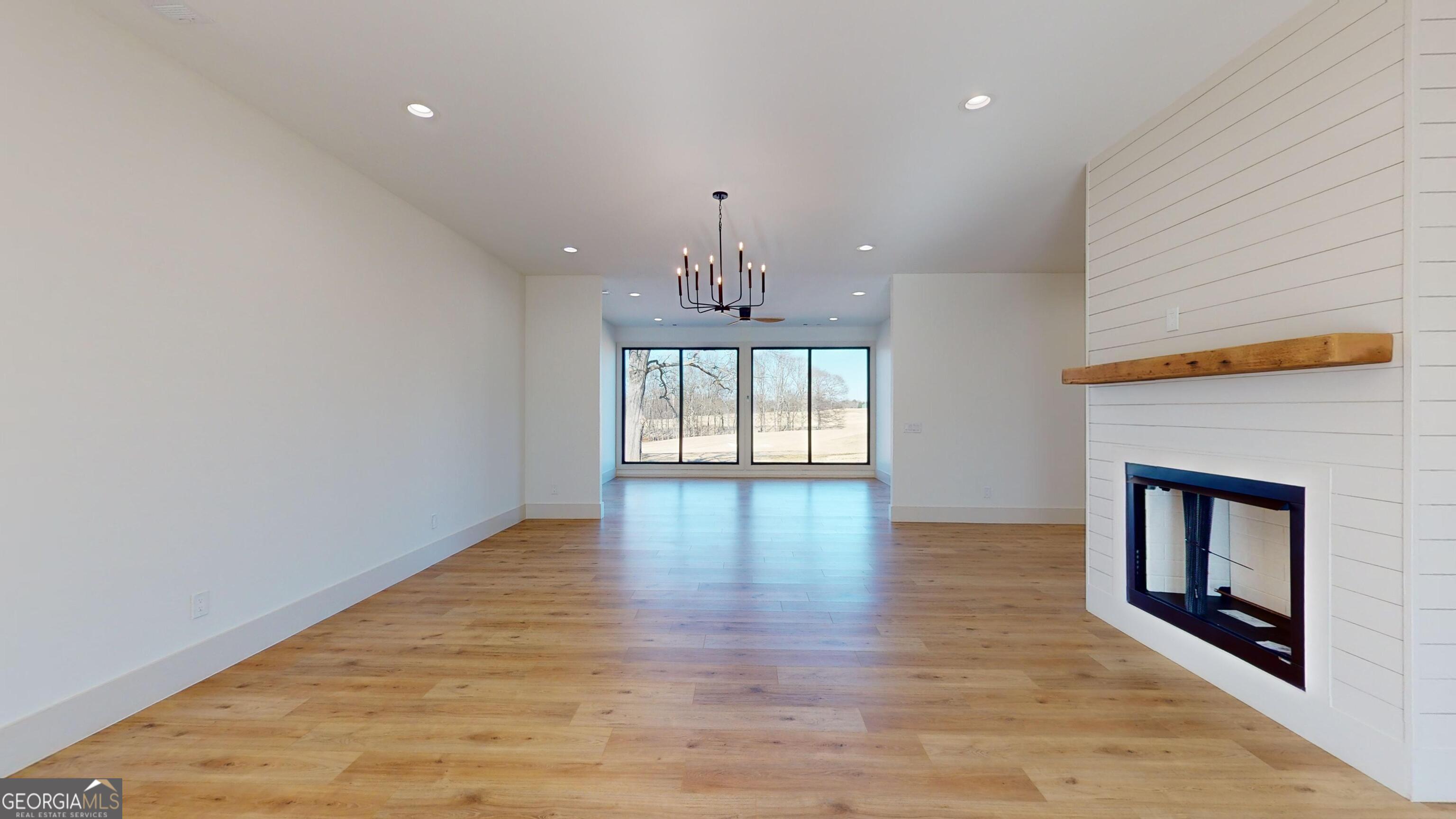 1170 Mulberry Chase