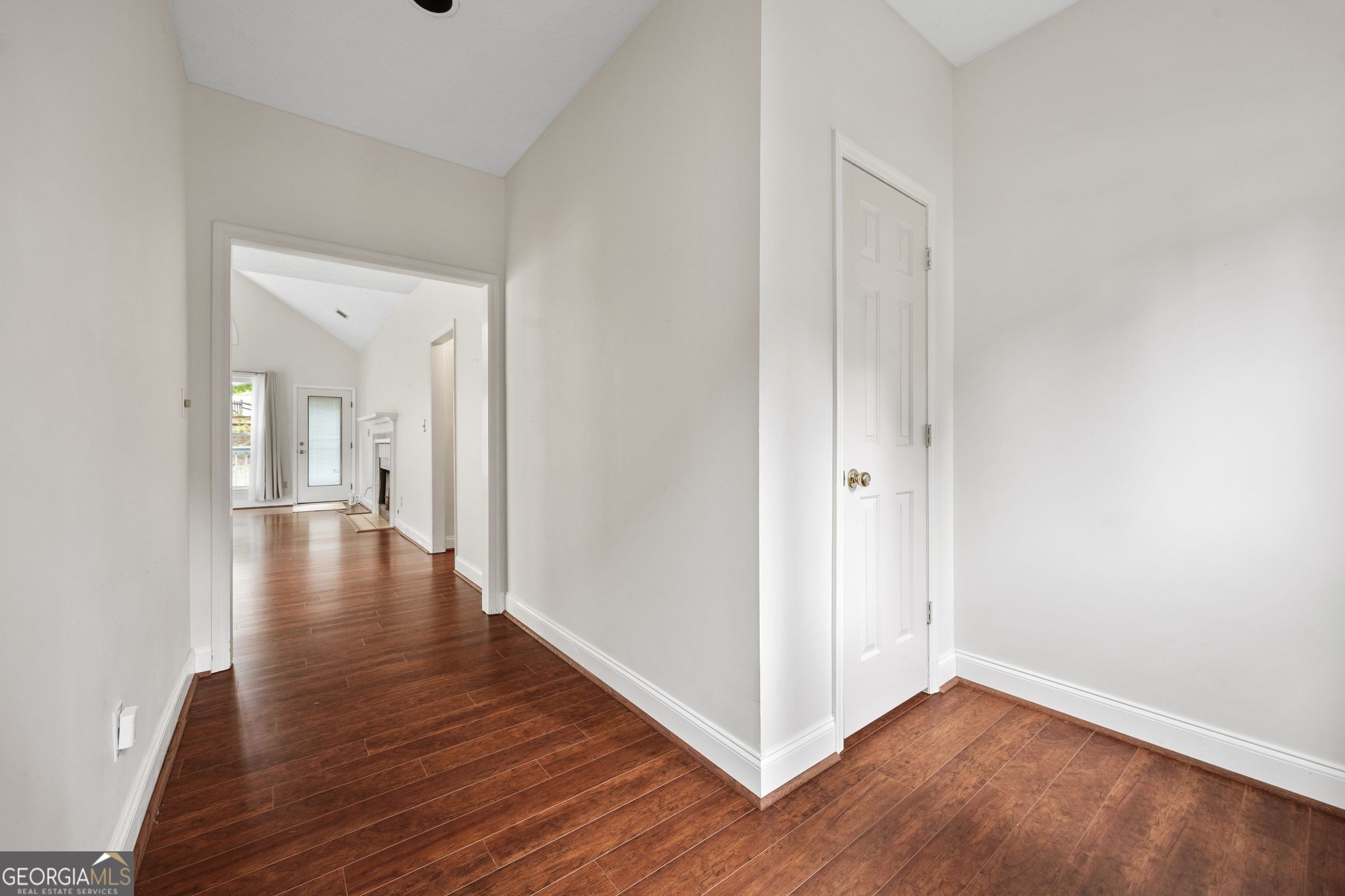 7536 STONEBRIDGE BAY COURT