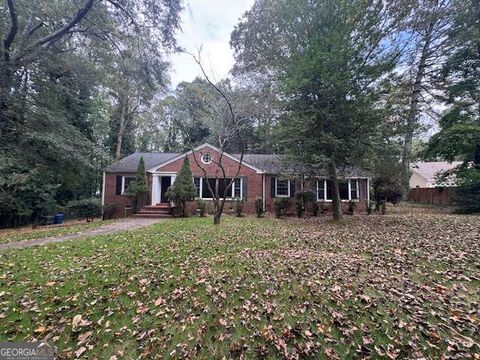 1108 Flamingo DR SW Atlanta GA 30311