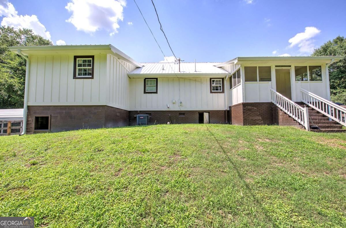 779 Polk LN