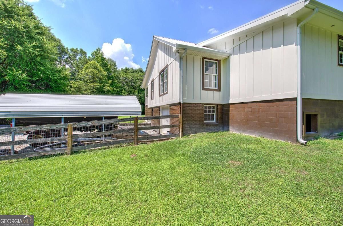 779 Polk LN