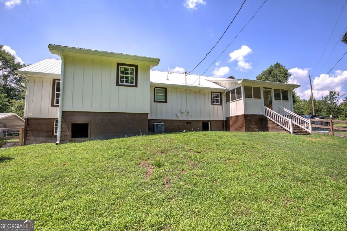 779 Polk LN