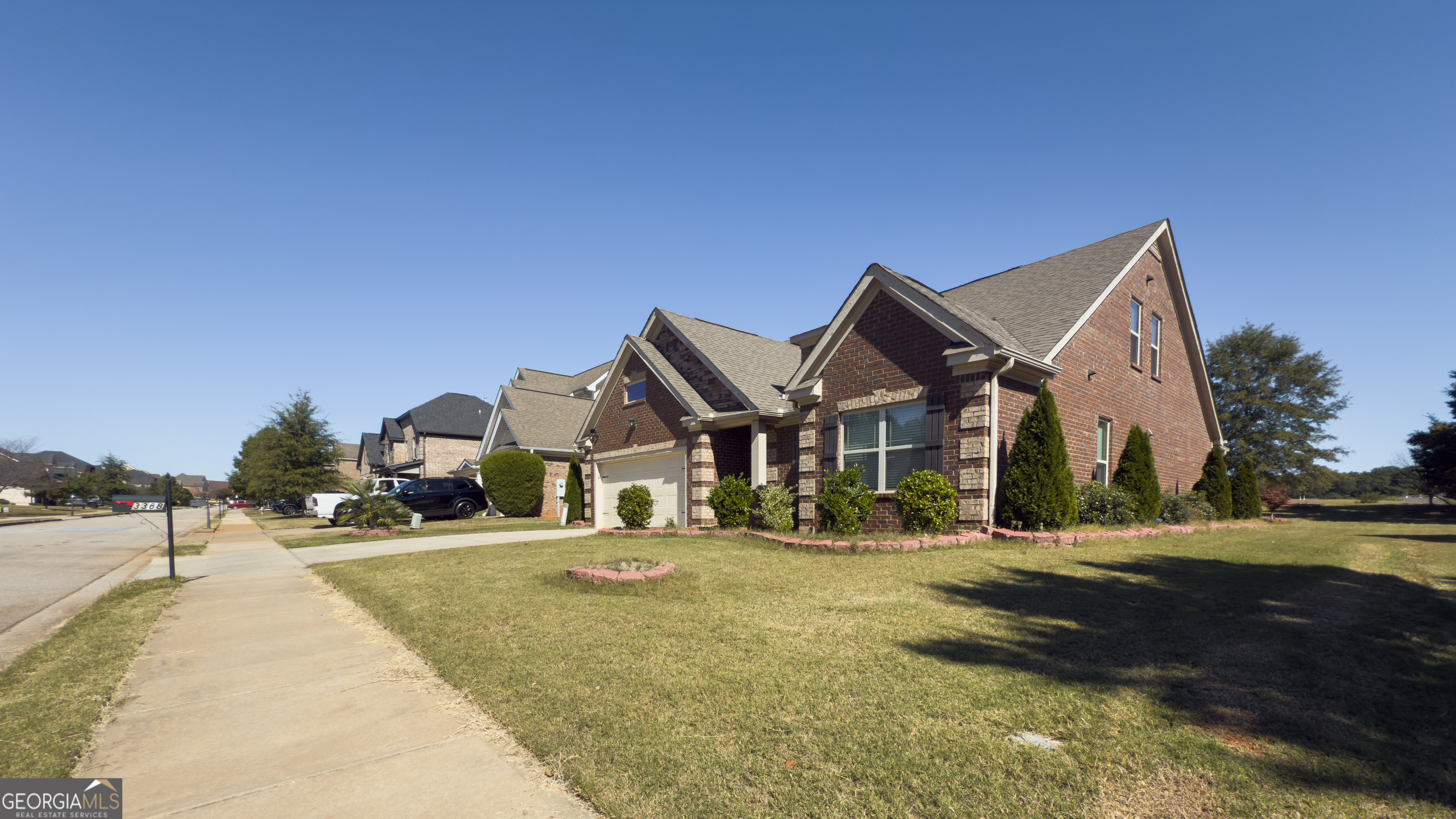 3368 Alhambra CIR