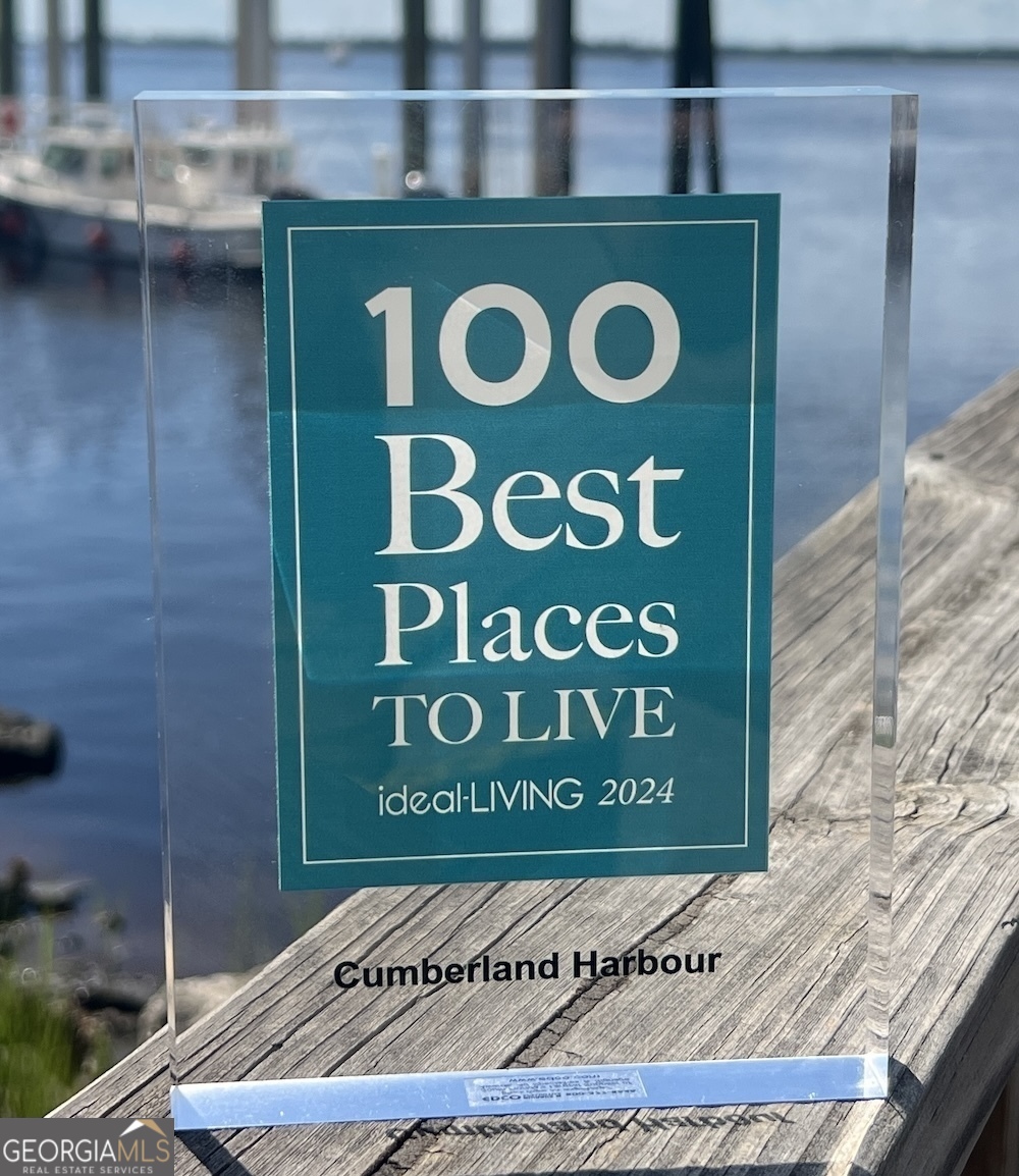 Cumberland Harbour - Land