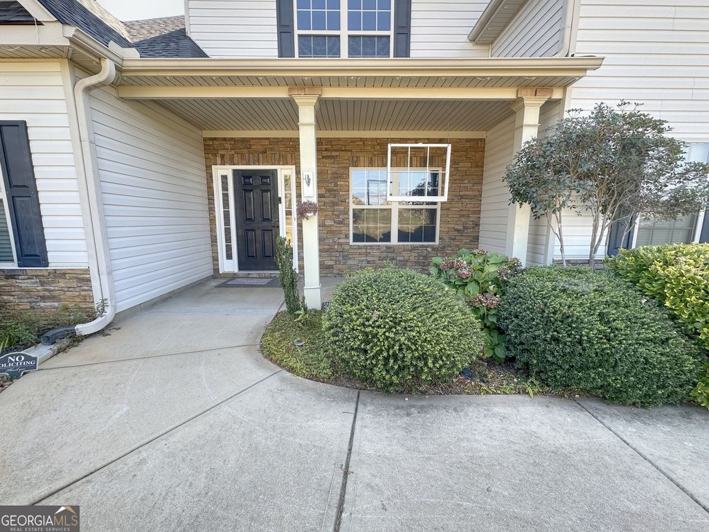 Photo of 130 Hamilton Lake Drive, LaGrange, GA 30241 (MLS # 10701449)